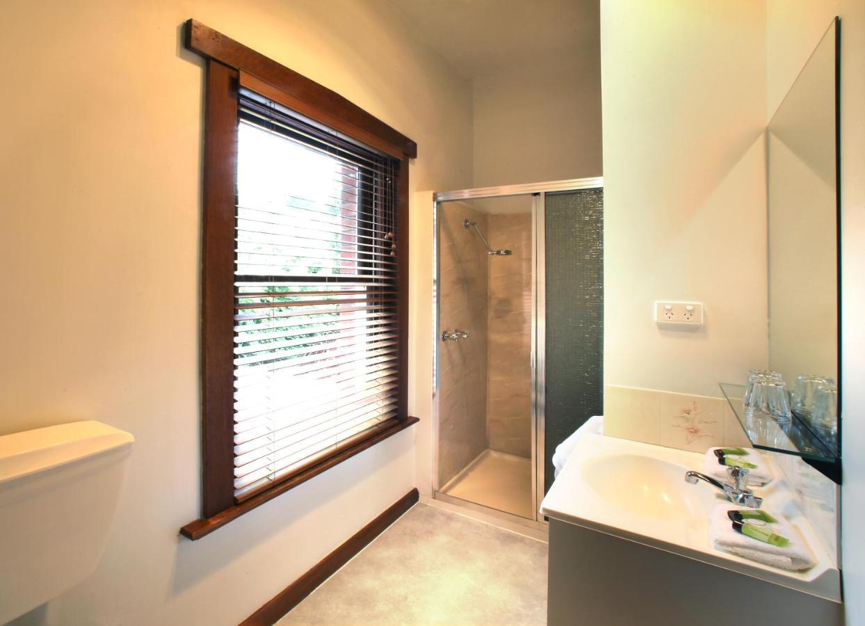 Kermandie Hotel Port Huon 外观 照片