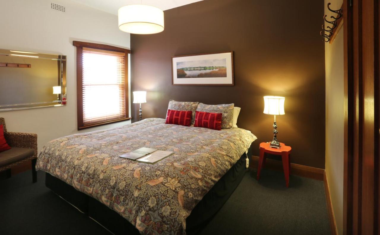 Kermandie Hotel Port Huon 外观 照片