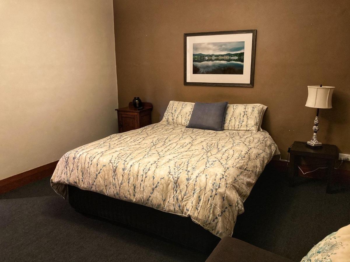 Kermandie Hotel Port Huon 外观 照片