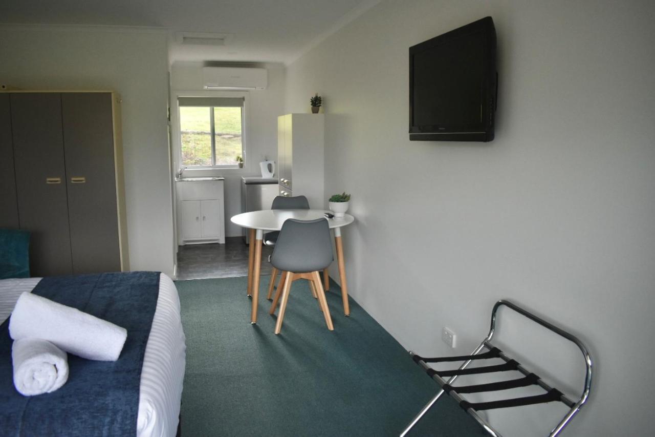 Kermandie Hotel Port Huon 外观 照片